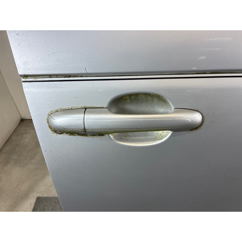 Porte avant droit MERCEDES VANEO 414 Photo n°3