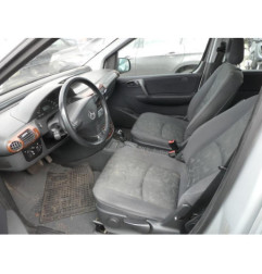 Porte avant droit MERCEDES VANEO 414