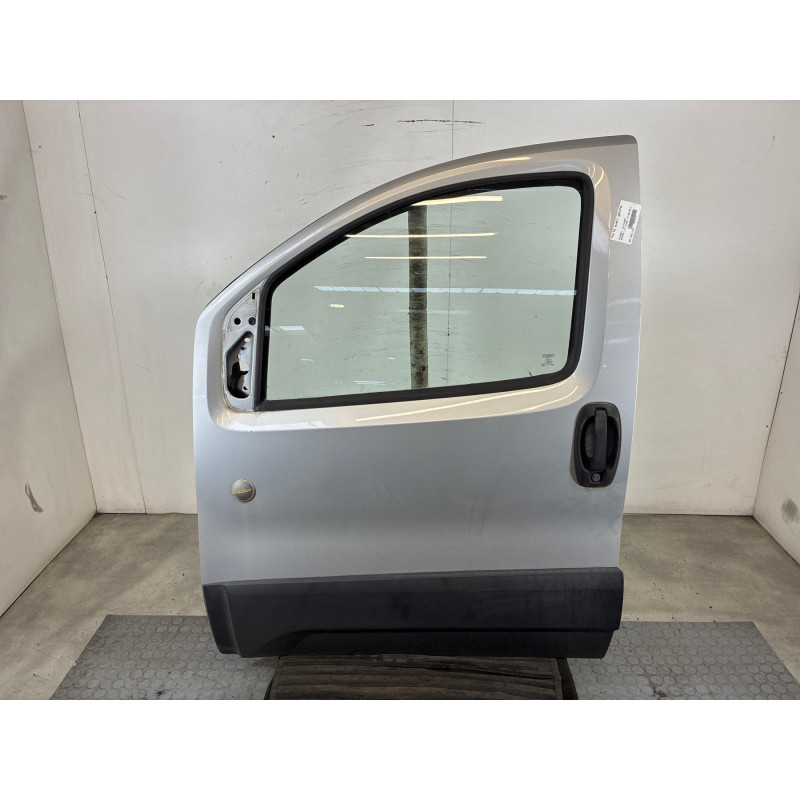Porte avant gauche PEUGEOT BIPPER Photo n°3
