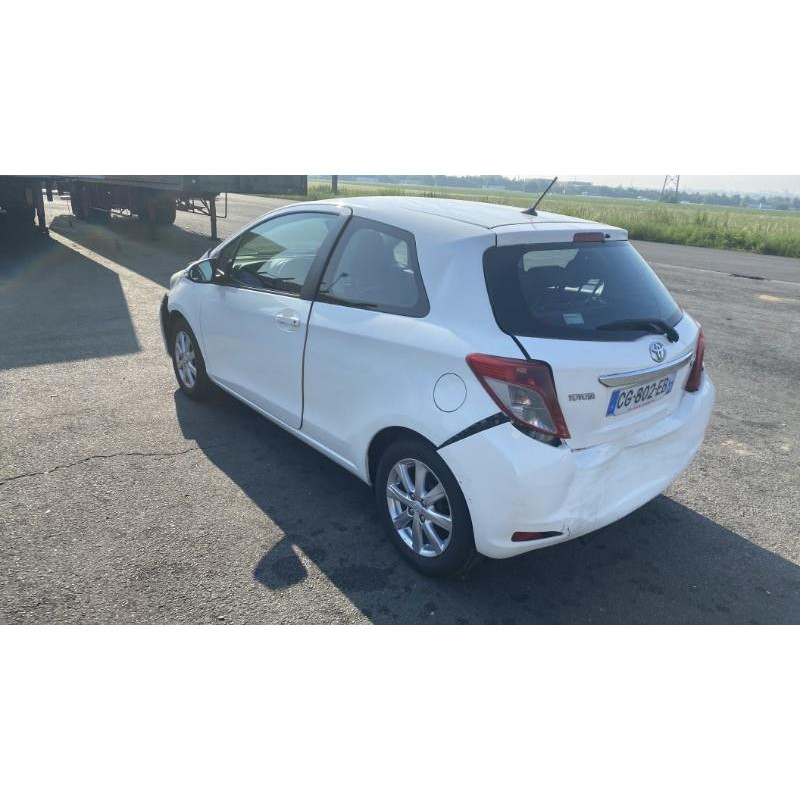 Feu arriere principal droit (feux) TOYOTA YARIS 3 Photo n°7