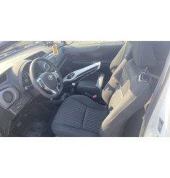 Feu arriere principal droit (feux) TOYOTA YARIS 3