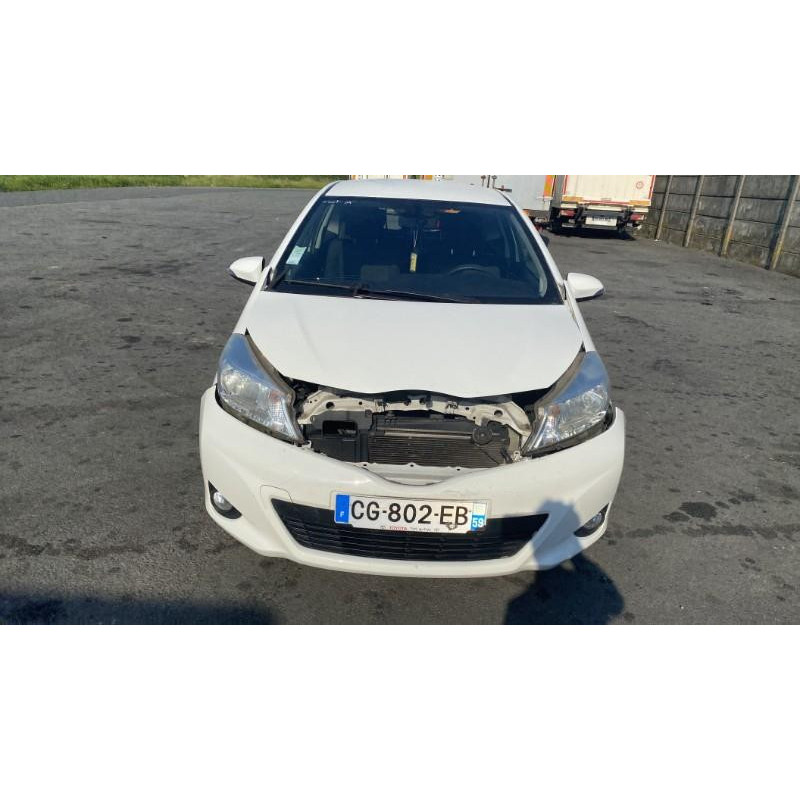 Feu arriere principal droit (feux) TOYOTA YARIS 3 Photo n°16