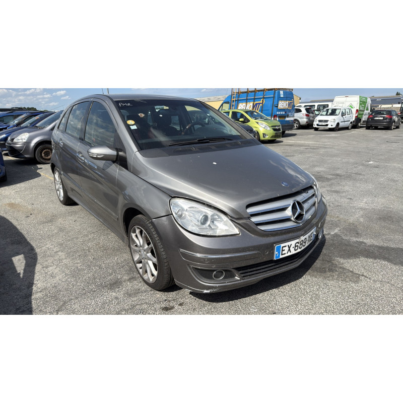 Feu arriere principal droit (feux) MERCEDES CLASSE B 245 Photo n°5