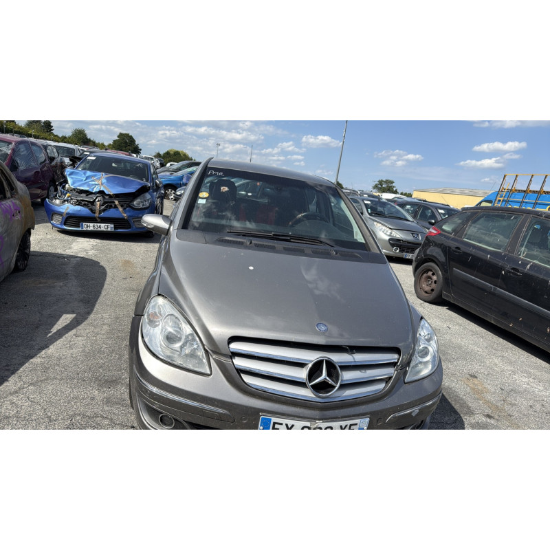 Porte arriere gauche MERCEDES CLASSE B 245 Photo n°10