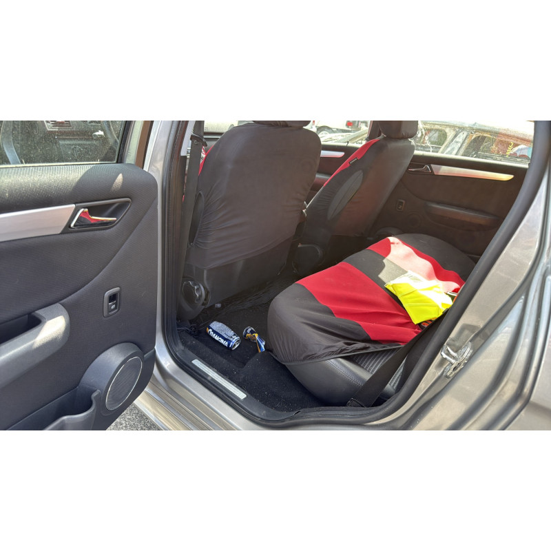Porte arriere gauche MERCEDES CLASSE B 245 Photo n°12