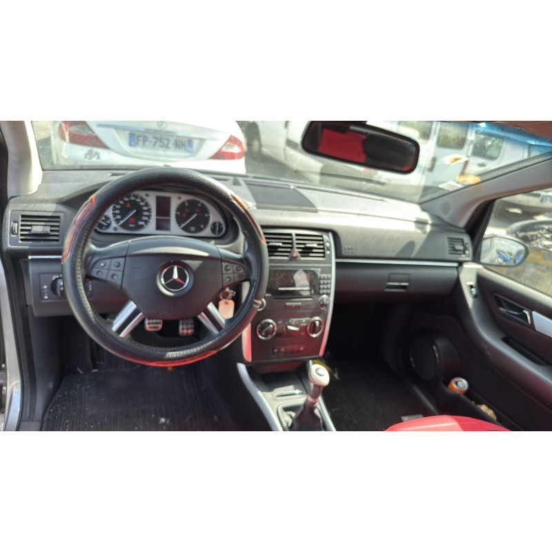 Porte arriere gauche MERCEDES CLASSE B 245 Photo n°14