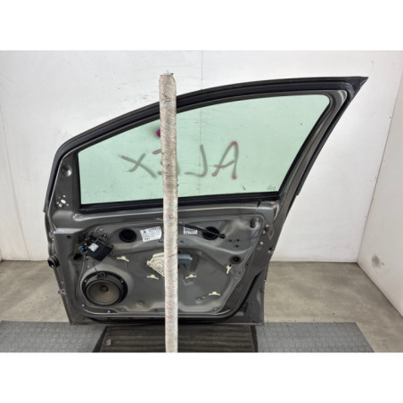 Porte avant droit MERCEDES CLASSE B 245