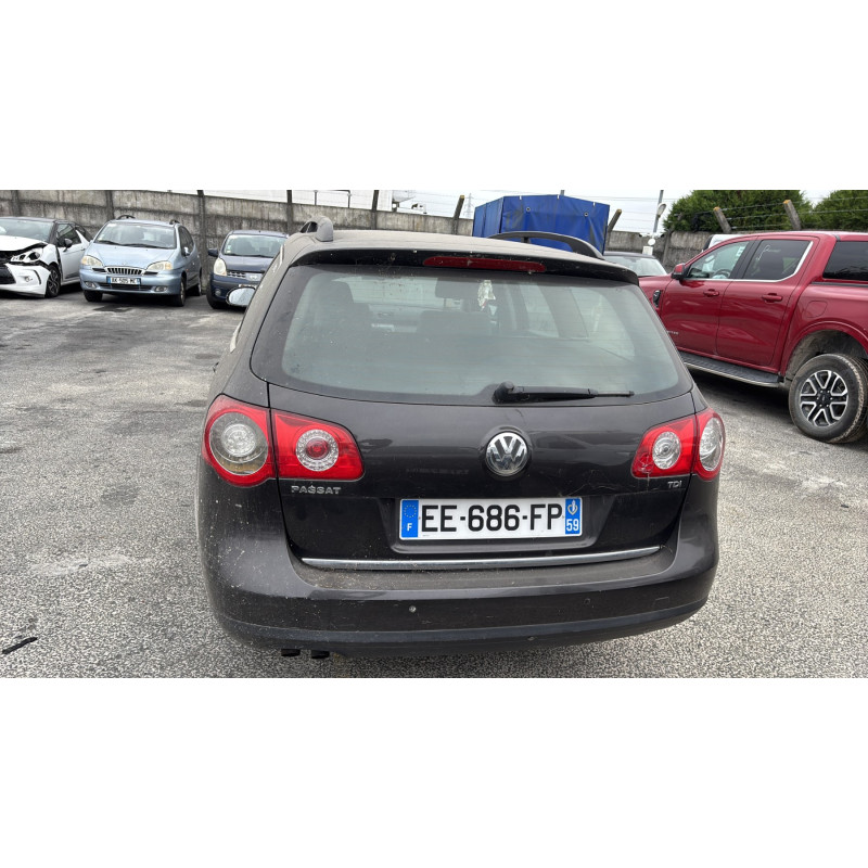Optique avant principal gauche (feux)(phare) VOLKSWAGEN PASSAT 5 Photo n°12