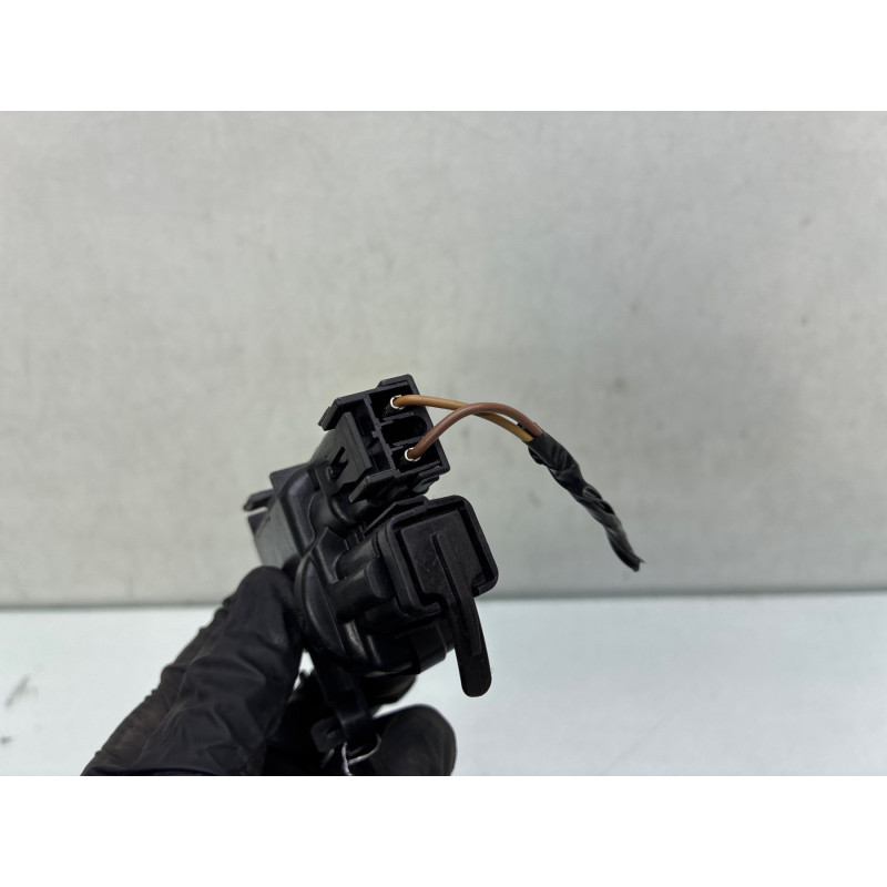 Actionneur verrou trappe d'essence RENAULT CLIO 4 Photo n°3