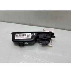 Interrupteur de leve vitre arriere droit RENAULT CLIO 5