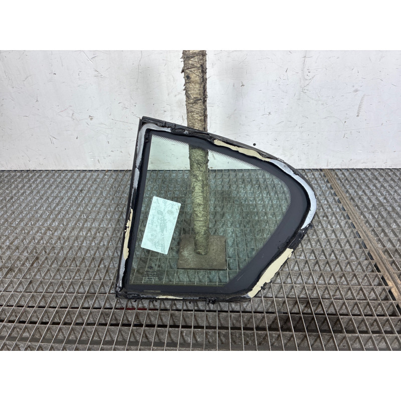 Custode arriere droit (porte) BMW SERIE 1 E87 Photo n°3