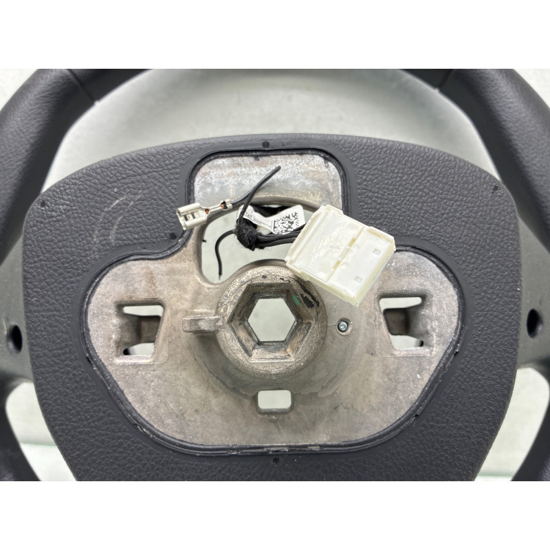 Volant FORD FIESTA 6 Photo n°3