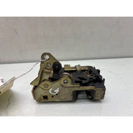 Serrure avant gauche PEUGEOT 106