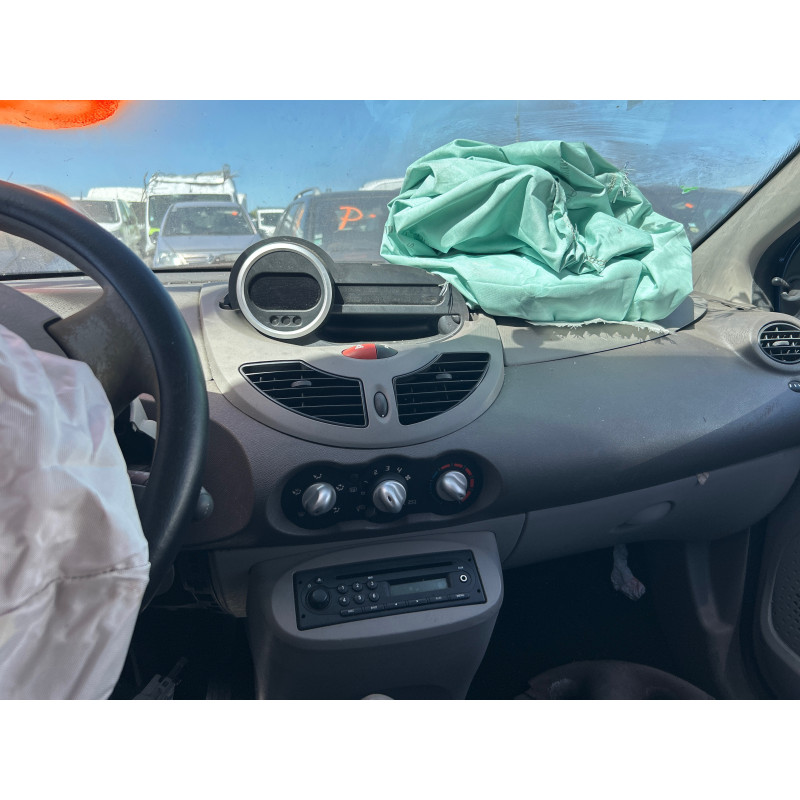 Amortisseur avant gauche RENAULT TWINGO 2 Photo n°13
