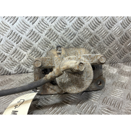 Etrier avant gauche (freinage) TOYOTA RAV4 2 Photo n°1