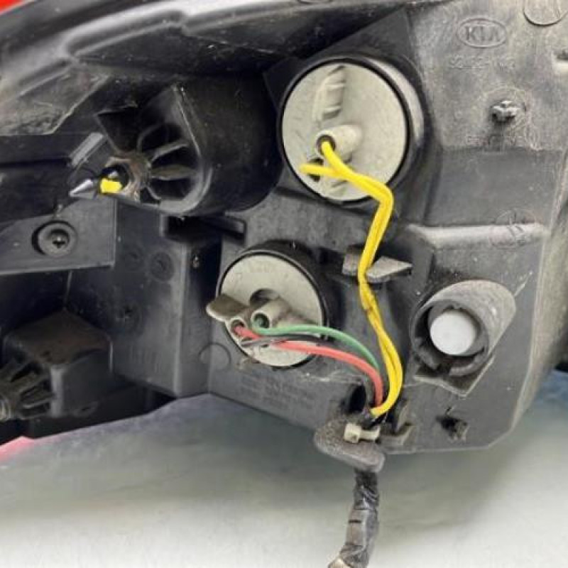 Feu arriere principal droit (feux) KIA RIO 3 Photo n°6