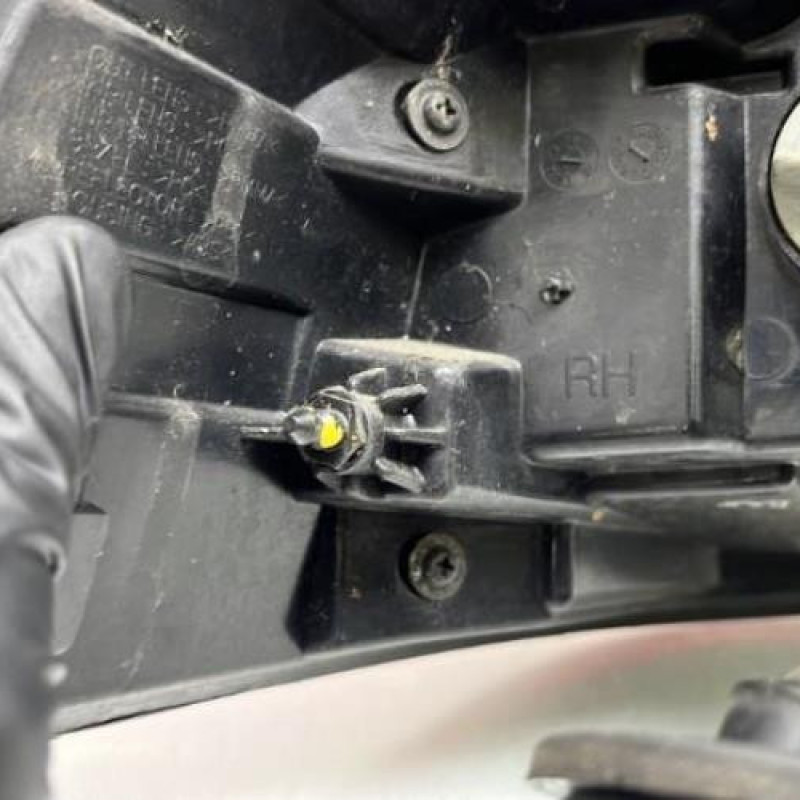 Feu arriere principal droit (feux) KIA RIO 3 Photo n°7