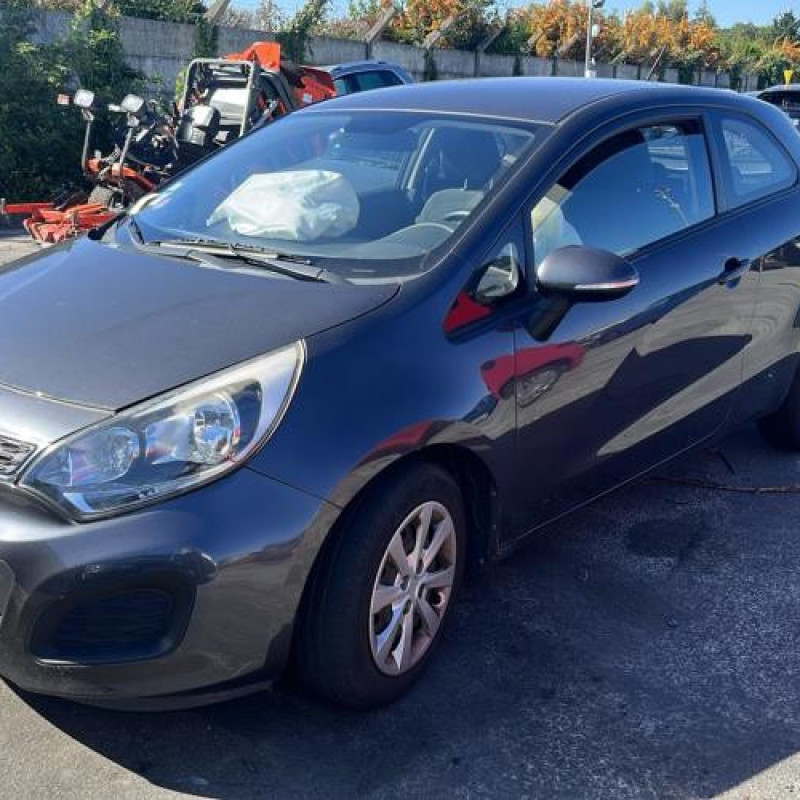 Feu arriere principal droit (feux) KIA RIO 3 Photo n°8