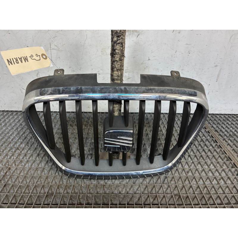 Calandre SEAT ALTEA Photo n°1