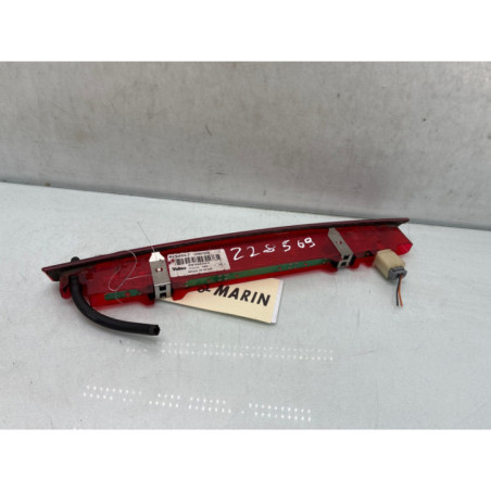 Feu arriere stop central RENAULT SCENIC 2 Photo n°1