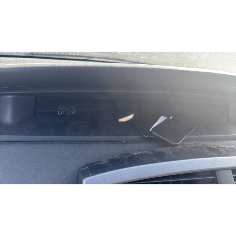 Feu arriere stop central RENAULT SCENIC 2 Photo n°19