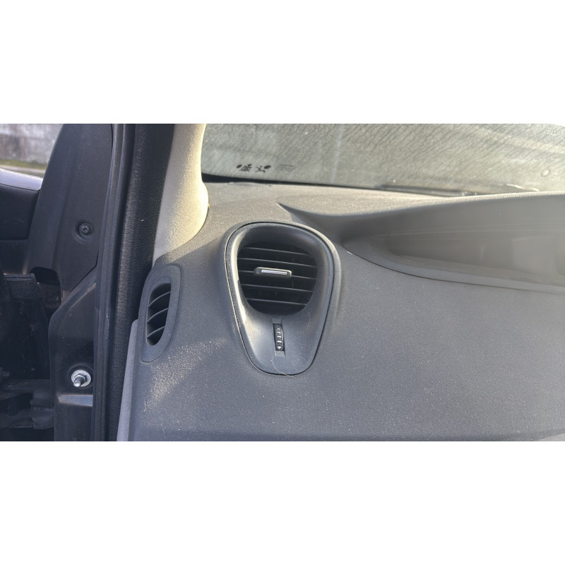 Feu arriere stop central RENAULT SCENIC 2 Photo n°20