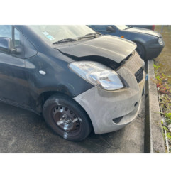 Pare choc arriere TOYOTA YARIS 2