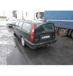 Malle/Hayon arriere VOLVO V 70 1