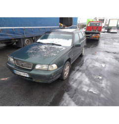 Malle/Hayon arriere VOLVO V 70 1