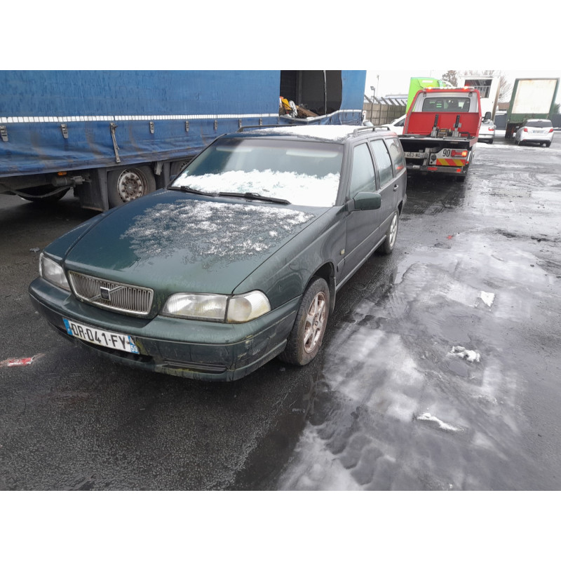 Malle/Hayon arriere VOLVO V 70 1 Photo n°6