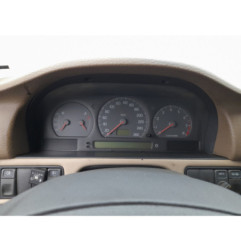Malle/Hayon arriere VOLVO V 70 1