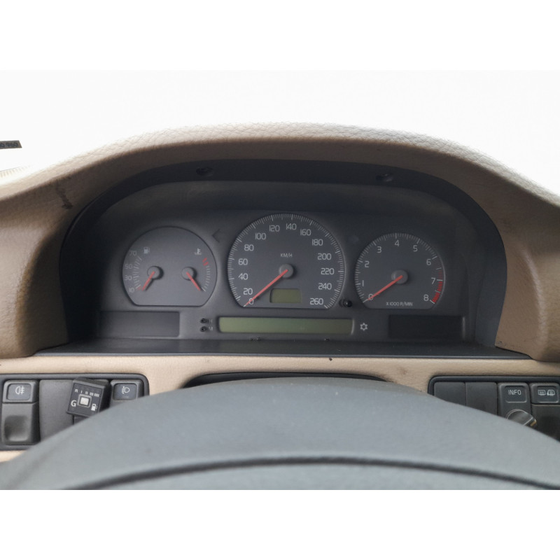 Malle/Hayon arriere VOLVO V 70 1 Photo n°13