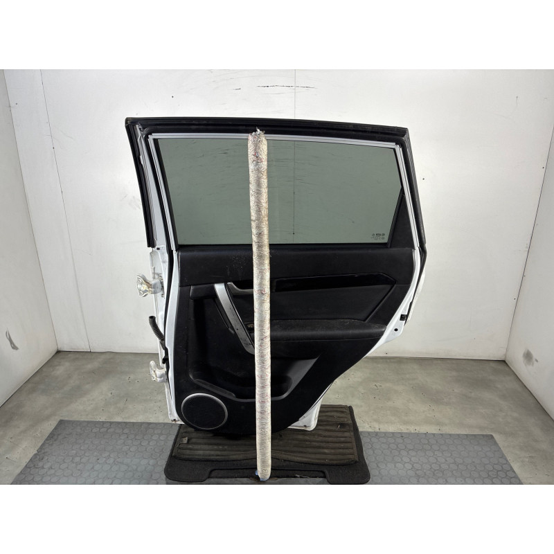 Porte arriere droit CHEVROLET CAPTIVA Photo n°4