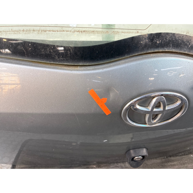 Malle/Hayon arriere TOYOTA YARIS 2 Photo n°2