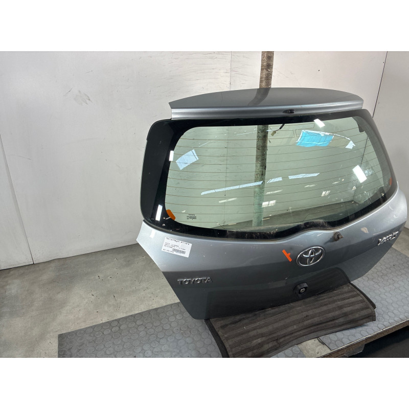 Malle/Hayon arriere TOYOTA YARIS 2 Photo n°5