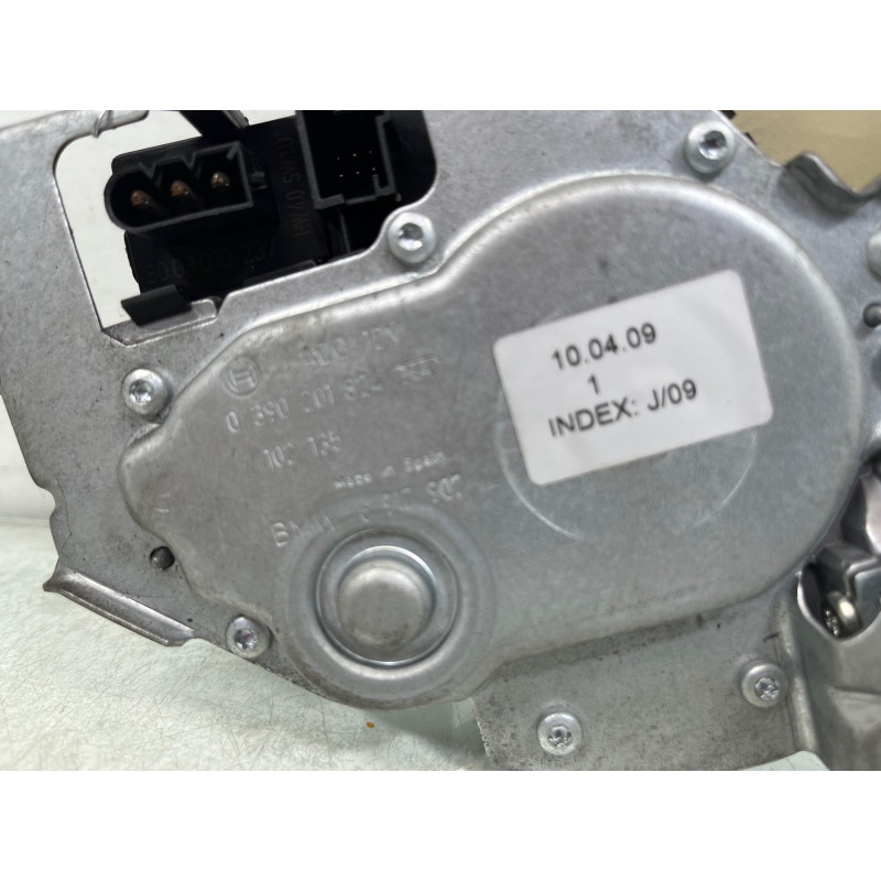 Moteur essuie glace arriere BMW X3 E83 Photo n°4