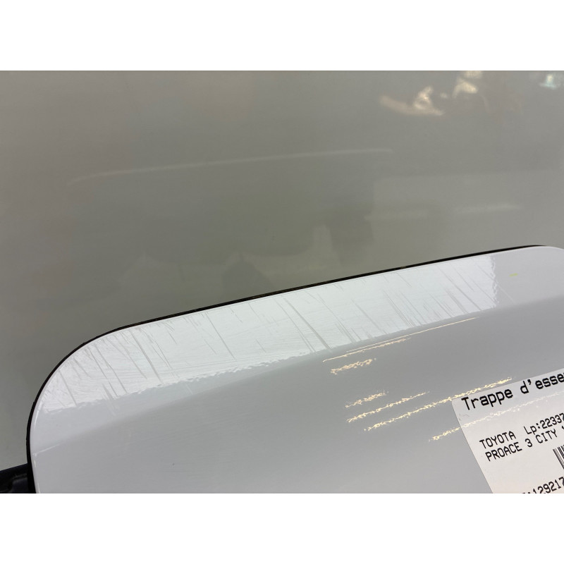 Trappe d'essence TOYOTA PROACE 3 CITY Photo n°1