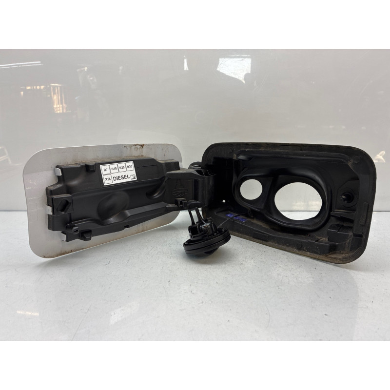 Trappe d'essence TOYOTA PROACE 3 CITY Photo n°6