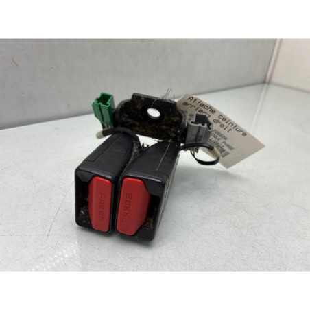 Attache ceinture arriere droit LAND ROVER RANGE ROVER 1 EVOQUE Photo n°1