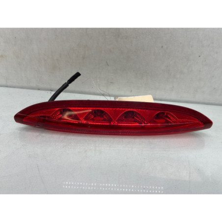 Feu arriere stop central PEUGEOT 208 1