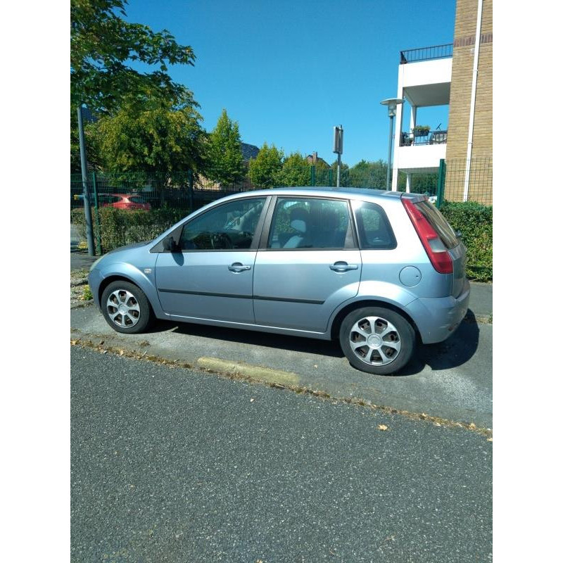 Optique avant principal droit (feux)(phare) FORD FIESTA 5 Photo n°11