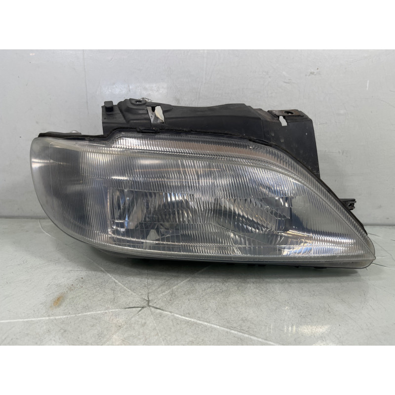 Optique avant principal droit (feux)(phare) CITROEN XSARA Photo n°4