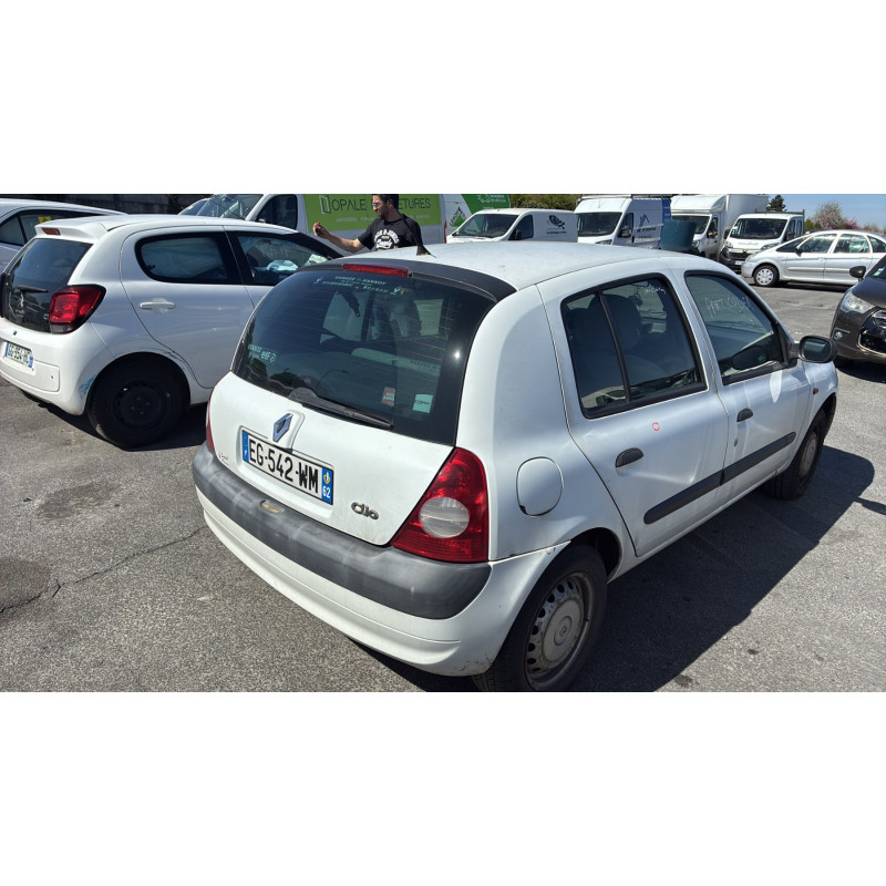Aile avant gauche RENAULT CLIO 2 Photo n°6
