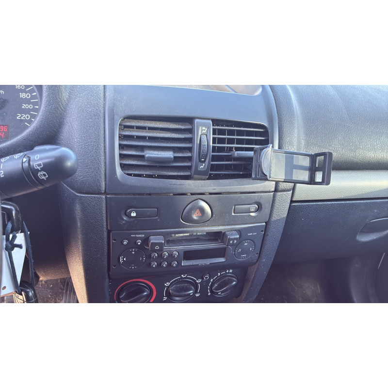 Aile avant gauche RENAULT CLIO 2 Photo n°20