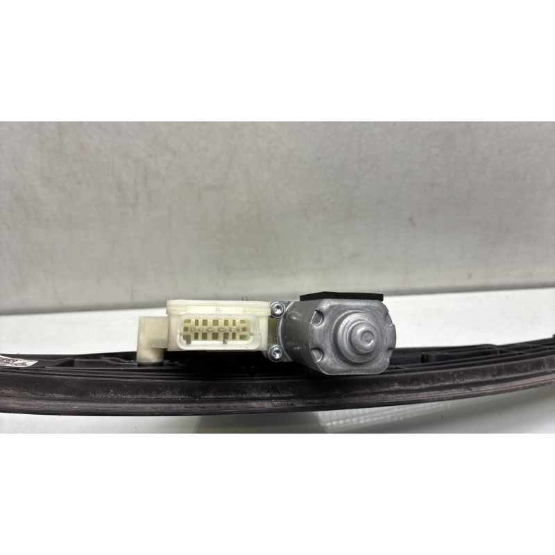 Leve vitre electrique avant droit RENAULT CLIO 5 Photo n°5