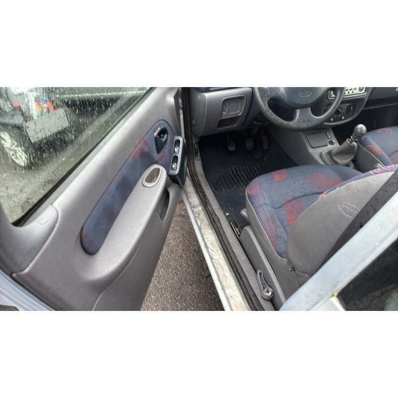 Optique avant principal droit (feux)(phare) RENAULT CLIO 2 Photo n°8