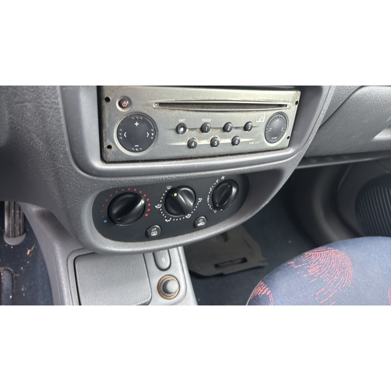 Optique avant principal droit (feux)(phare) RENAULT CLIO 2 Photo n°18