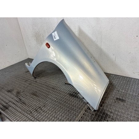 Aile avant droit RENAULT CLIO 2 Photo n°1