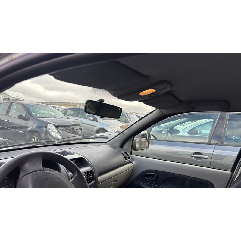 Capot RENAULT CLIO 2 Photo n°18