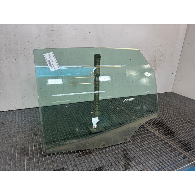 Vitre arriere gauche CITROEN C4 PICASSO 1 Photo n°3